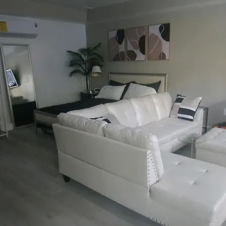 Corporate Manor Apartment Los Angeles Exterior photo